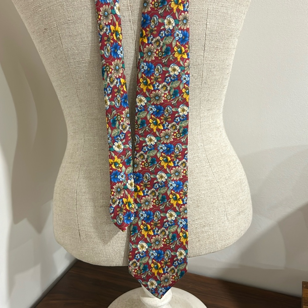 Mens tie